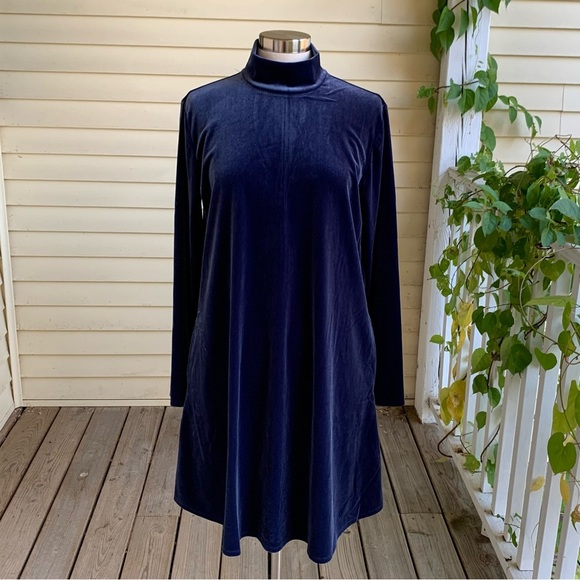 Lands End Velvet Turtleneck Dress Women’s L 14-16 Blue Pockets Long Sleeve - Picture 2 of 10